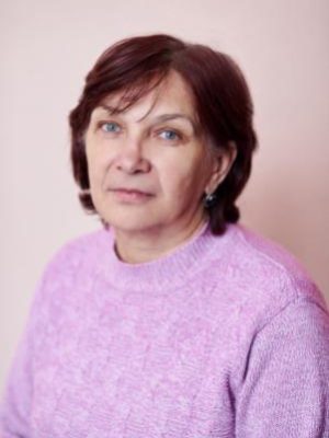 вихователь АМОСОВА Людмила (1)